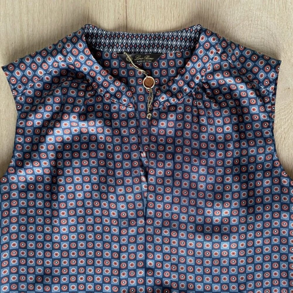 Sublime little Loro Piana silk sleeveless top! It. sz. 38